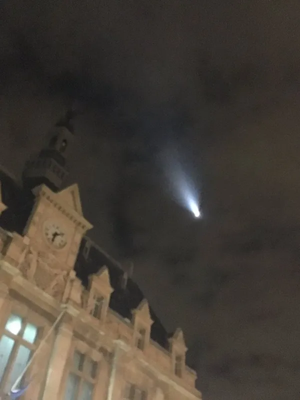 Nóng: Cảnh sát Pháp đấu súng, truy đuổi nghi phạm khủng bố Paris ảnh 5