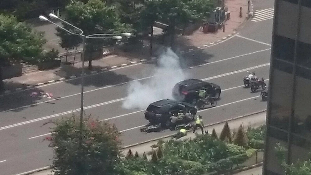 Cuộc tấn công khủng bố tại Indonesia đã kết thúc ảnh 14