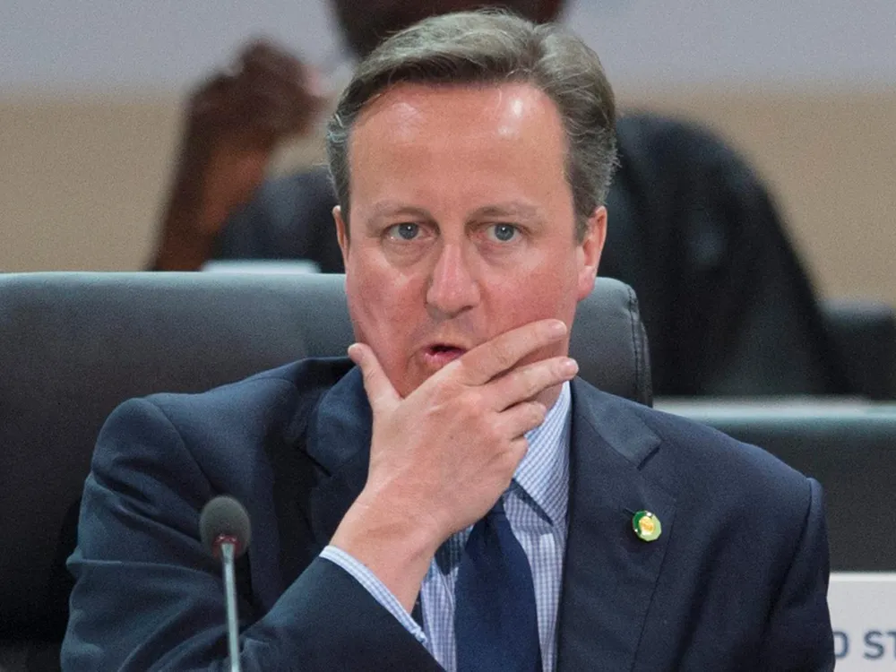 Thủ tướng Anh thừa nhận hưởng lợi từ quỹ đầu tư nước ngoài của cha ảnh 1