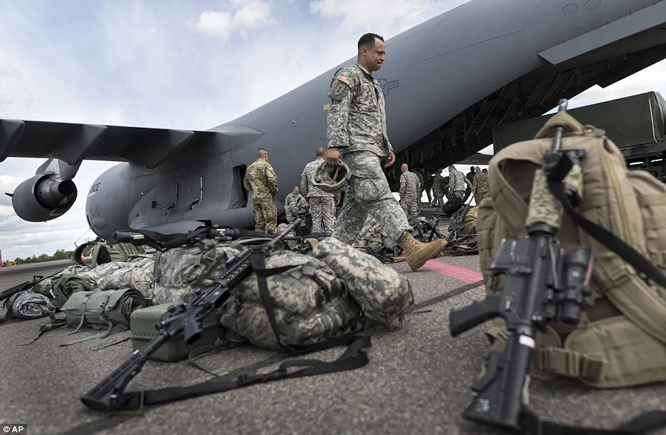 Phương Tây rầm rộ chuẩn bị cho đợt tập trận lớn nhất lịch sử ảnh 10