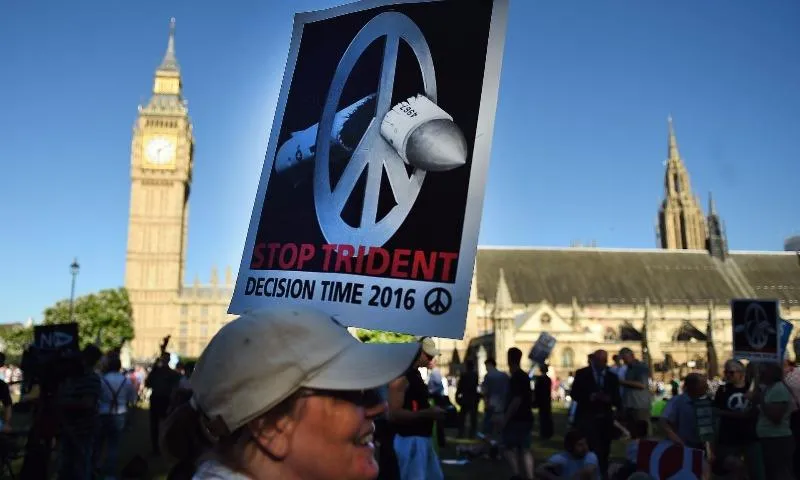 phản đối kế hoạch đóng mới tàu ngầm tên lửa hạt nhân 