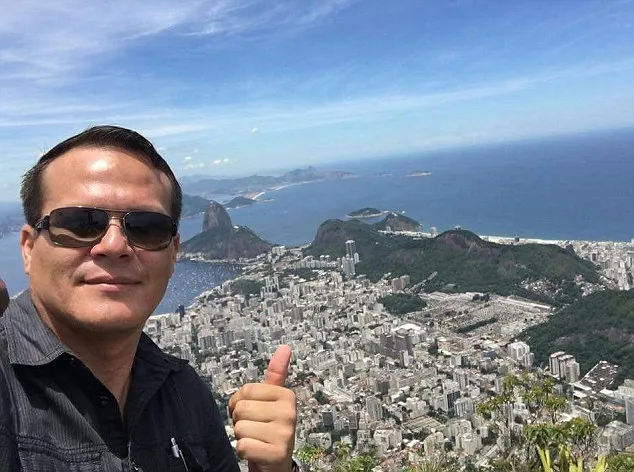 Bi kịch gia đình phi công máy bay chở đội bóng Brazil