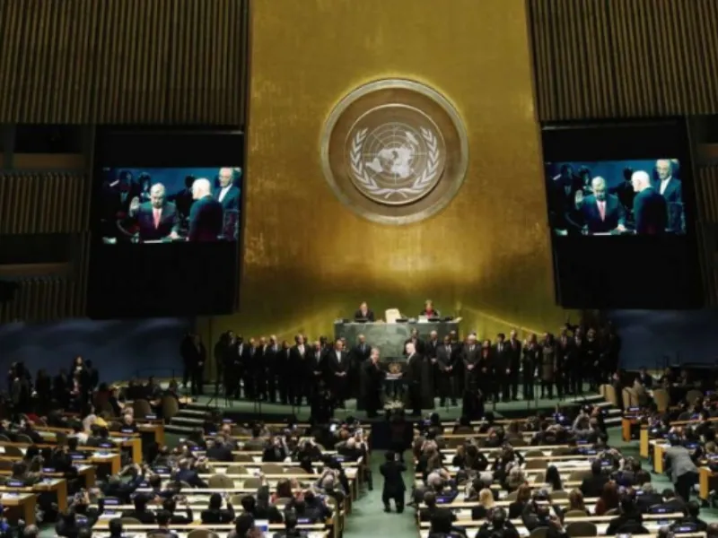 Ông Trump chê Liên Hiệp Quốc là câu lạc bộ ‘thư giãn’ ảnh 1