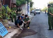 Dán chữ 'cứu trợ miền Trung' trên ô tô để lừa trộm tiền cụ già ảnh 3 Mâu thuẫn, 4 thanh niên 'quậy' tiệm massage ở Bình Chánh