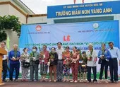 Hàng trăm người háo hức mang rác thải đi đổi gạo ảnh 9 TP.HCM: Nhiều nơi tổ chức đổi rác lấy quà