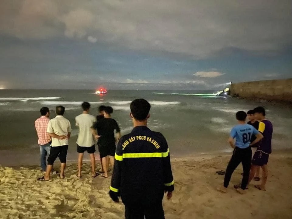 Khu vực xảy ra vụ đuối nước làm một người tử vong, một người mất tích. Ảnh: CA