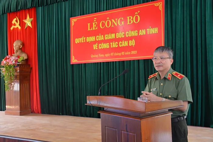 Thiếu tướng Nguyễn Đức Dũng phát biểu tại buổi lễ. Ảnh: CA