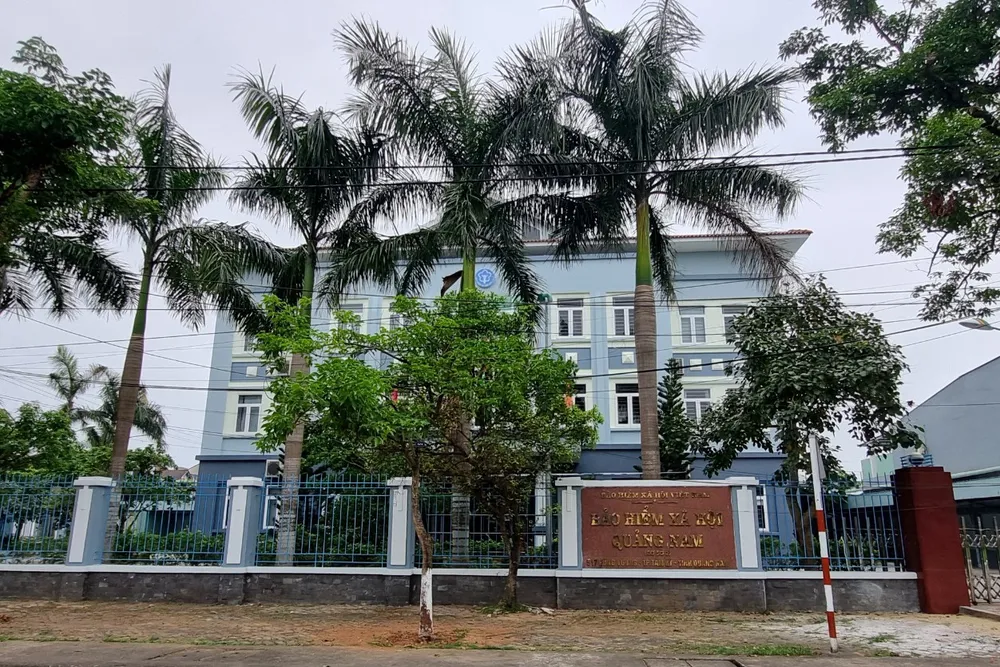 Bảo hiểm xã hội tỉnh Quảng Nam đứng chót trong nhóm ngành dọc cấp tỉnh. Ảnh: TN