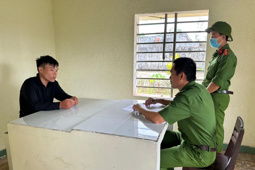 Nghi phạm PĐN tại cơ quan Công an. Ảnh: CA