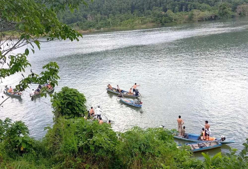 Khu vực ghe máy gặp nạn làm hai người chết. Ảnh: TN