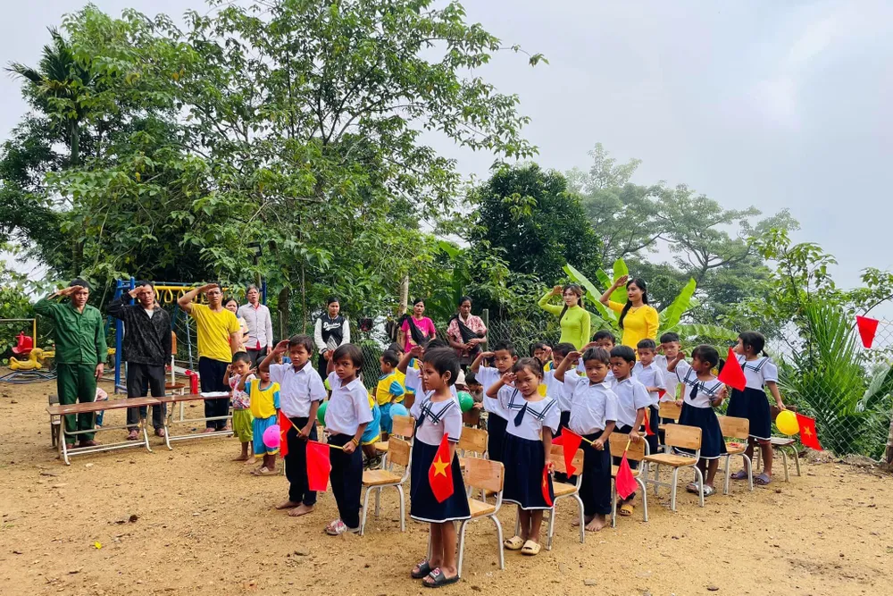 Điểm trường chỉ vỏn vẹn 31 em học sinh mầm non, tiểu học. Ảnh: NVCC Điểm trường chỉ vỏn vẹn 31 em học sinh mầm non, tiểu học. Ảnh: NVCC