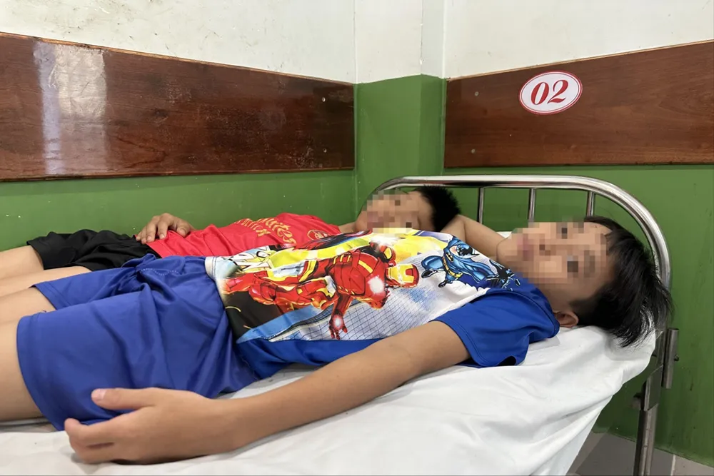 Bà V bị tố đánh 4 em nhỏ nhập viện. Ảnh: TN Bà V bị tố đánh 4 em nhỏ nhập viện. Ảnh: TN