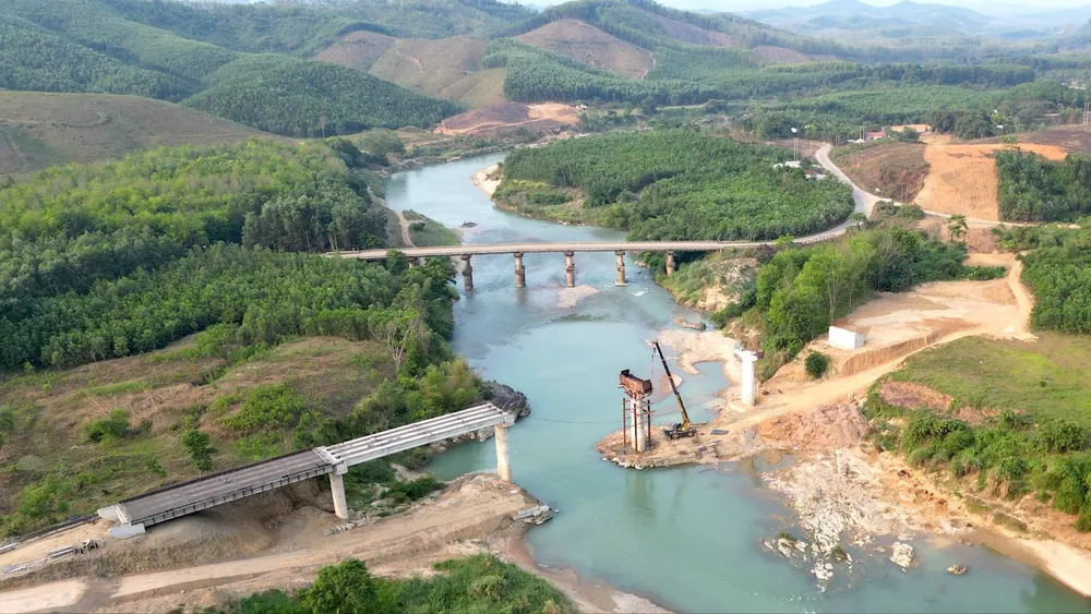 Tập đoàn này đảm nhận thi công các cây cầu trong gói thầu XD02. Ảnh: TN du-an-tap-doan-thuan-an-o-Quang-Nam-2.jpeg