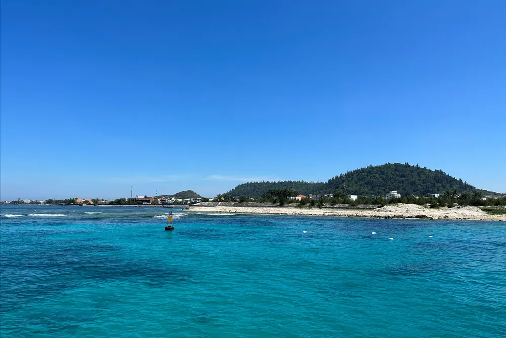 Quy hoạch Lý Sơn thành 1 thành phố du lịch, có sân bay, bến tàu khách quốc tế. Ảnh: TN Quy hoạch Lý Sơn thành 1 thành phố du lịch, có sân bay, bến tàu khách quốc tế