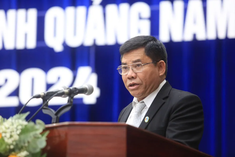 Ông Y Thông, Thứ trưởng, Phó Chủ nhiệm Uỷ ban Dân tộc phát biểu tại đại hội. Ảnh: AC dong-bao-dan-toc-thieu-so-Quang-Nam-9.jpg
