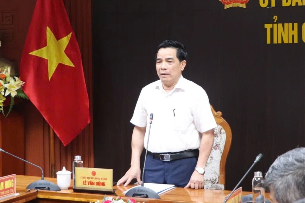 Chủ tịch UBND tỉnh Quảng Nam Lê Văn Dũng yêu cầu tập trung vào công tác bồi thường, GPMB dự án có mức đầu tư 113 triệu USD. Ảnh: TN