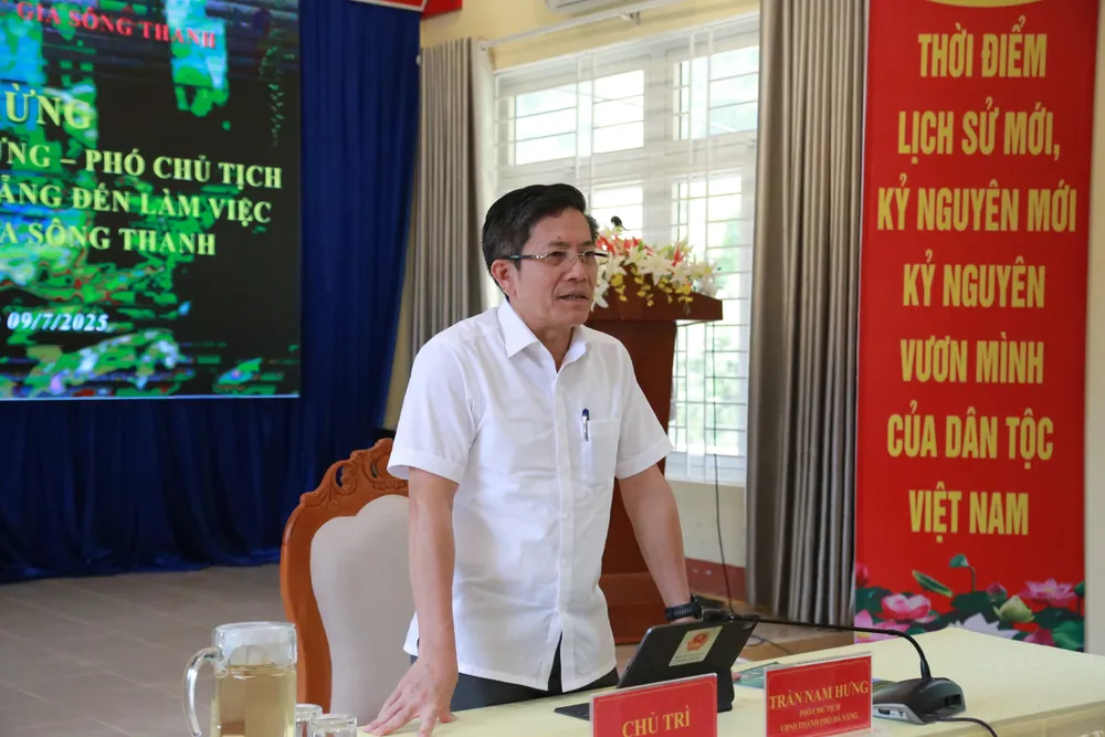 Ông Trần Nam Hưng yêu cầu lập đề án phát triển du lịch tại Vườn quốc gia Sông Thanh. Ảnh: TN phat-trien-du-lich-tai-vuon-quoc-gia-song-thanh-2.JPG