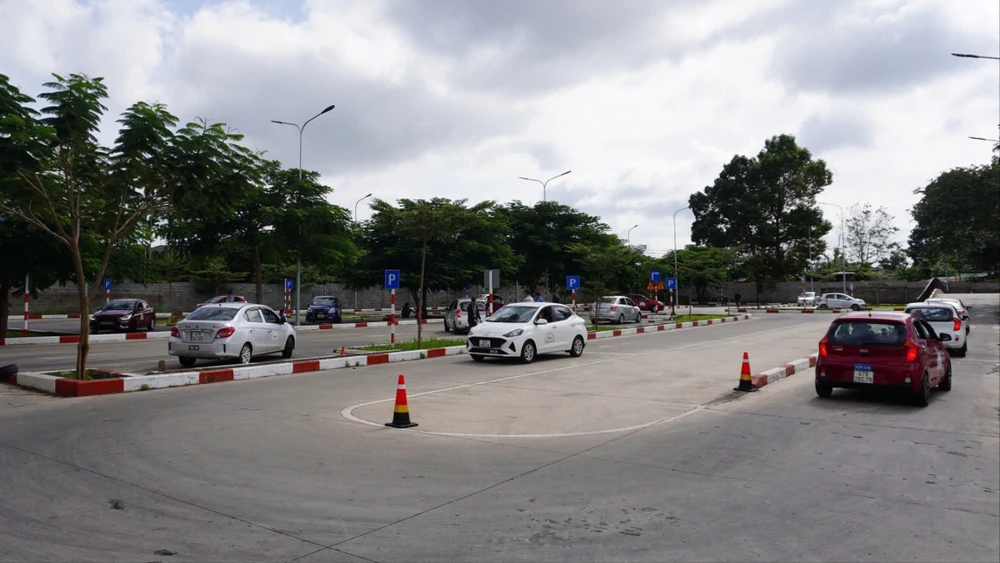 giấy phép lái xe 1.jpg