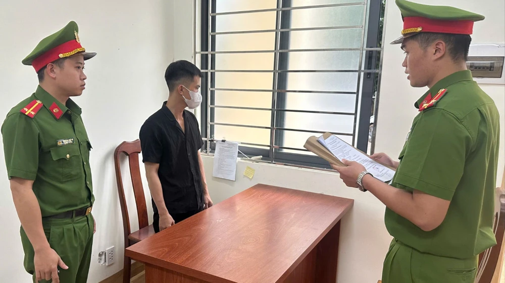 chuyển phát nhanh.jpg