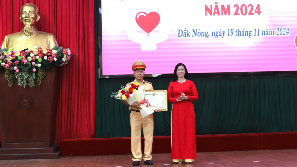 hiến tiểu cầu.jpg