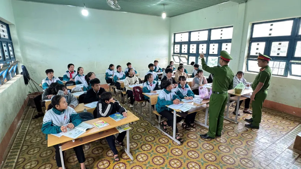 tai nạn pháo nổ 2.jpg