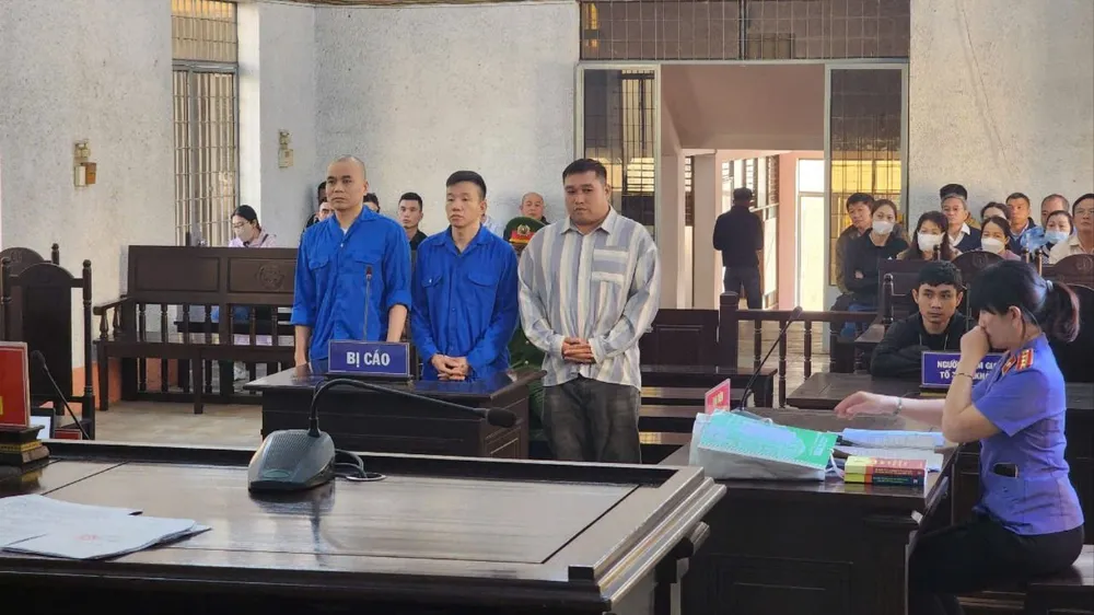 CỘNG TÁC VIÊN MA TÚY.jpg