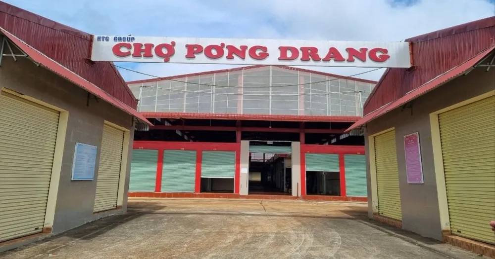 CHỢ PƠNG ĐRANG.jpg