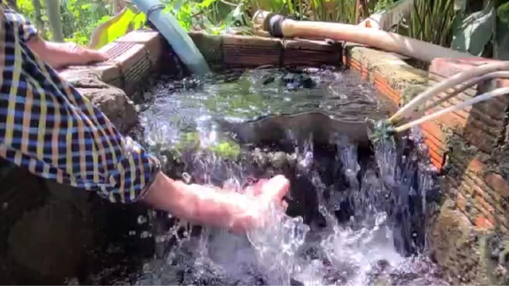 giếng tự phun trào 6.png