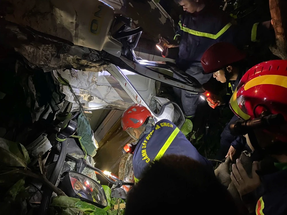 giải cứu tài xế 1.jpg