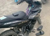 Thanh niên để ví, dép, xe trên cầu... sau đó về nhà có bị xử lý? ảnh 2 Thanh niên để ví, xe trên cầu rồi về nhà, 13 người đi tìm dưới sông