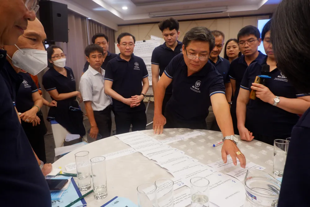 Đại diện các địa phương tham gia hoạt động nhóm. Ảnh: TRÚC PHƯƠNG Đại diện các địa phương tham gia hoạt động nhóm. Ảnh: TRÚC PHƯƠNG