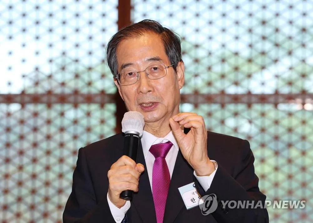 Thủ tướng Hàn Quốc Han Duck-soo. Ảnh: YONHAP