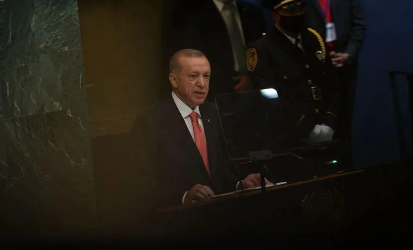 Tổng thống Thổ Nhĩ Kỳ Recep Tayyip Erdogan phát biểu tại Đại hội đồng Liên Hợp Quốc vào ngày 20-9. Ảnh: REUTERS