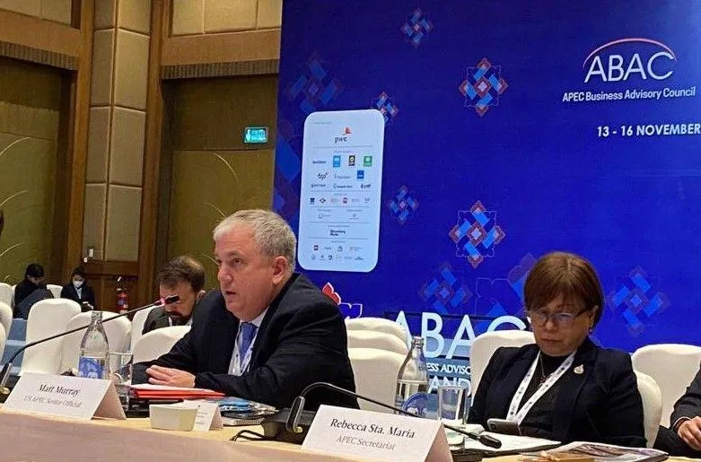 Ông Matt Murray, Quan chức Cấp cao của Mỹ tại APEC, thông báo kế hoạch tổ chức hội nghị APEC 2023 tại cuộc họp với Hội đồng Cố vấn Kinh doanh APEC hồi tháng 11. Ảnh: TWITTER