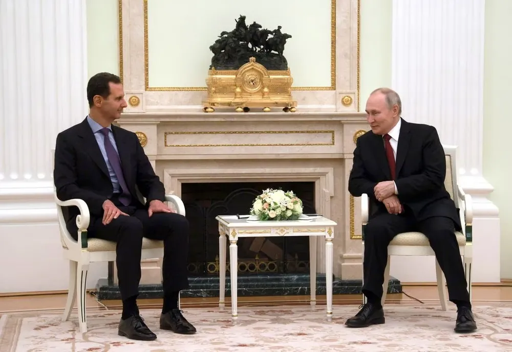 Tổng thống Syria Bashar al-Assad (trái) và Tổng thống Nga Valdimir Putin hôm 15-3. Ảnh: SPUTNIK Tổng thống Syria Bashar al-Assad (trái) và Tổng thống Nga Valdimir Putin hôm 15-3. Ảnh: SPUTNIK