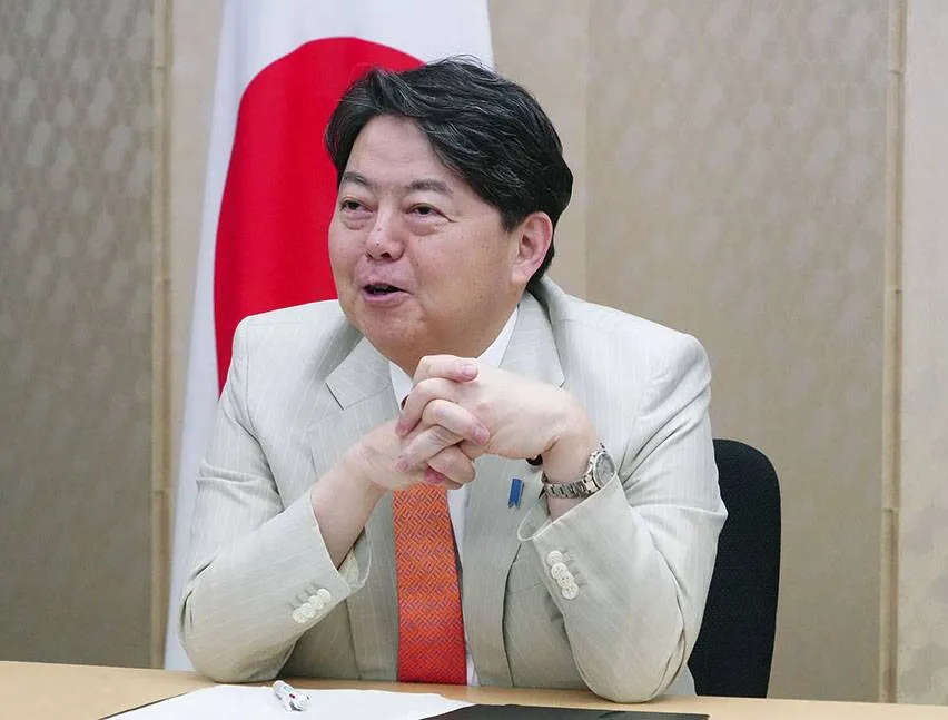 Ngoại trưởng Nhật Yoshimasa Hayashi. Ảnh: THE JAPAN TIMES