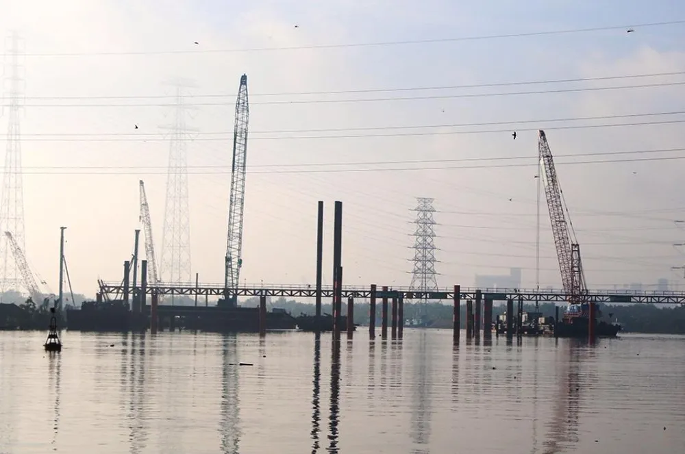 Cống kiểm soát triều Mương Chuối