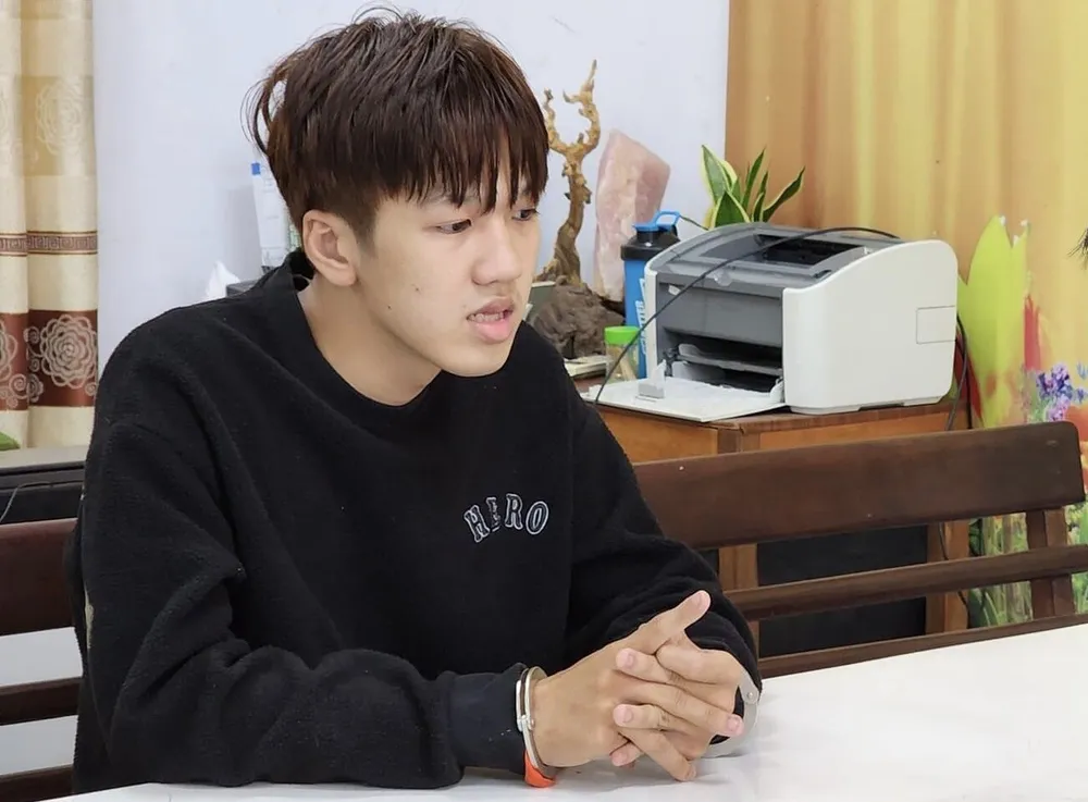 Trần Đình Nghĩa tại cơ quan điều tra.Ảnh: CA Trần Đình Nghĩa tại cơ quan điều tra.Ảnh: CA