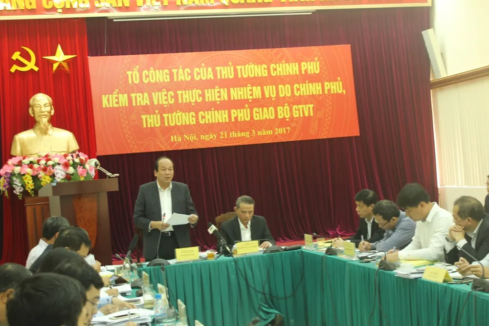 Bộ Giao thông không nên 'ôm' việc nạo vét đường thủy ảnh 1 Bộ Giao thông không nên 'ôm' việc nạo vét đường thủy ảnh 1