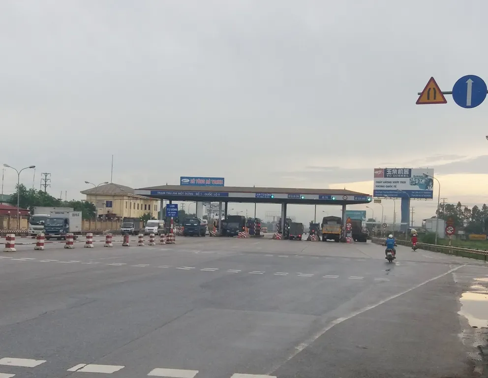 Tài xế trả tiền lẻ bị công an triệu tập nói gì? ảnh 4