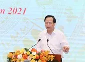 Bộ LĐ-TB&XH ra công điện yêu cầu các tỉnh giải ngân ngay gói hỗ trợ 26.000 tỉ ảnh 2 Bộ trưởng Đào Ngọc Dung: Tiền phải đến tay người dân ngay lúc này