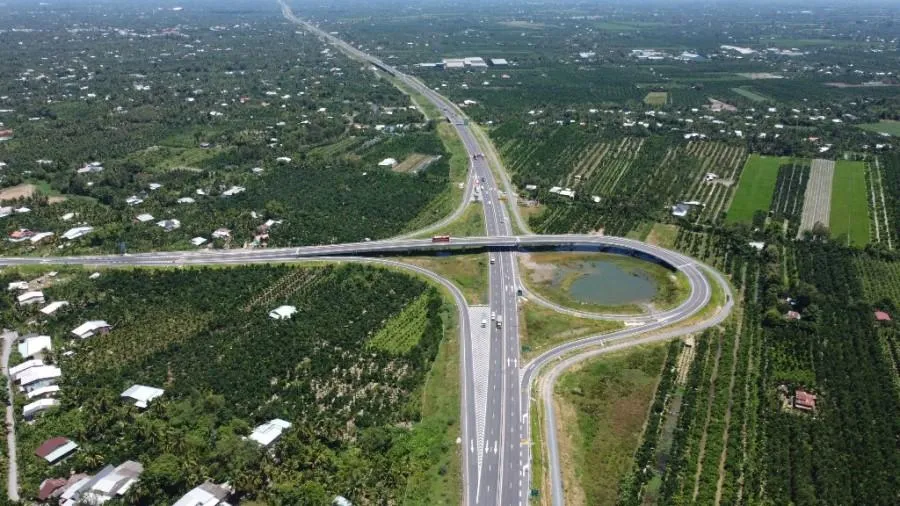 Tuyến cao tốc Trung Lương - Mỹ Thuận. Ảnh: N.LONG