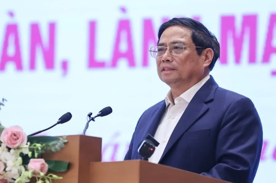 Thủ tướng phát biểu tại hội nghị thúc đẩy phát triển ngành bất động sản vào sáng nay. Ảnh: VGP