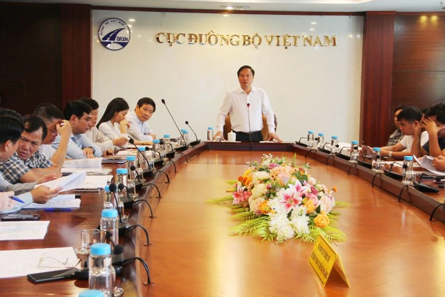 Ông Nguyễn Xuân Cường, Cục trưởng Cục Đường bộ Việt Nam phát biểu chỉ đạo. Ảnh: N.LONG