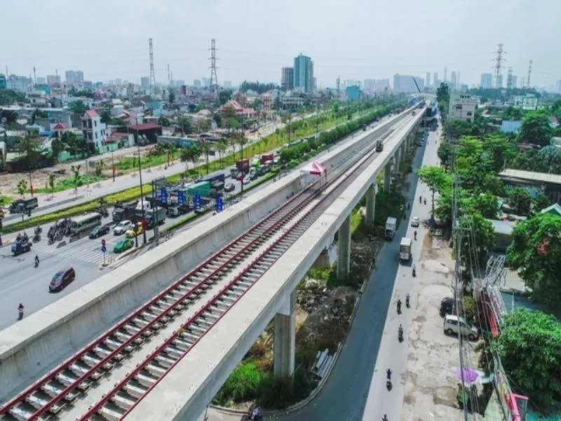 Dự kiến năm sau TP.HCM sẽ vận hành và khai thác tuyến đường sắt đô thị đầu tiên. tuyen-duong-sat-so-1-ben-thanh-suoi-tien_CRLO_thumb.jpg