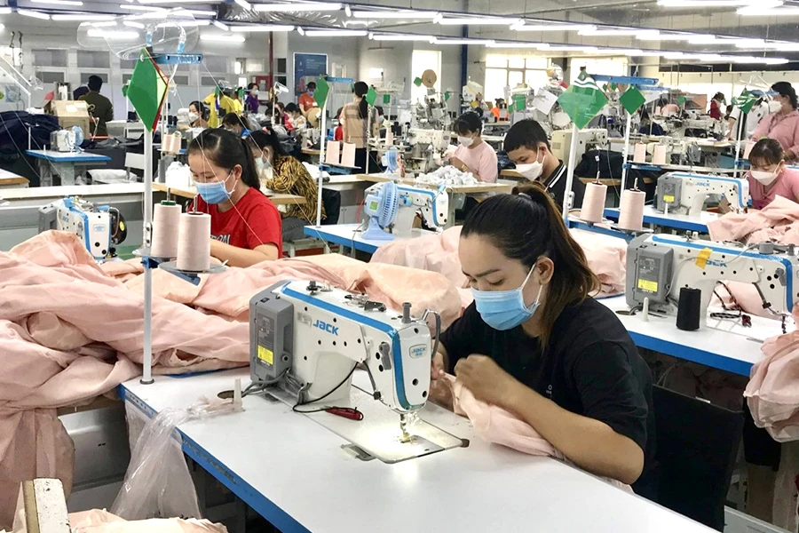 chế độ thai sản đối với lao động nữ