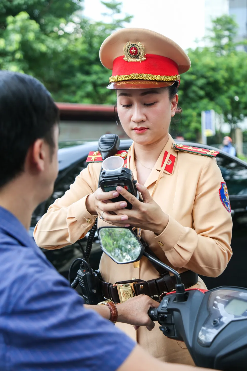 Lấy ý kiến về quy định sử dụng kinh phí từ xử phạt giao thông và đấu giá biển số ảnh 1 Bộ công an đề xuất trích tiền xử phạt giao thông