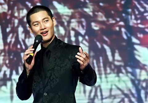 Top 5 giải Mai Vàng 2014: Nhiều hạng mục không đủ ứng viên ảnh 2 Top 5 giải Mai Vàng 2014: Nhiều hạng mục không đủ ứng viên ảnh 2