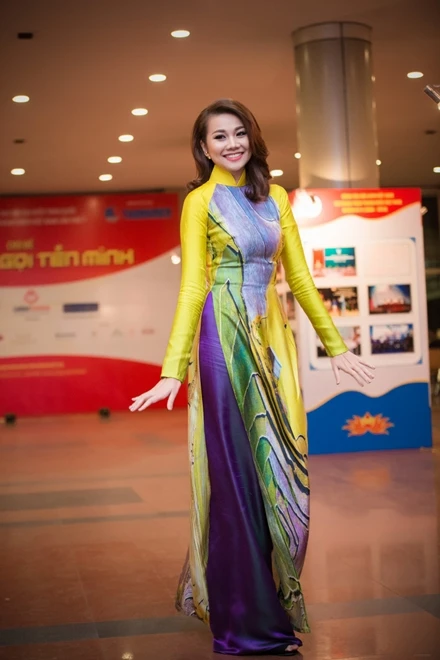 Hoa hậu Kỳ Duyên cuốn hút giữa dàn mỹ nhân Việt ảnh 6