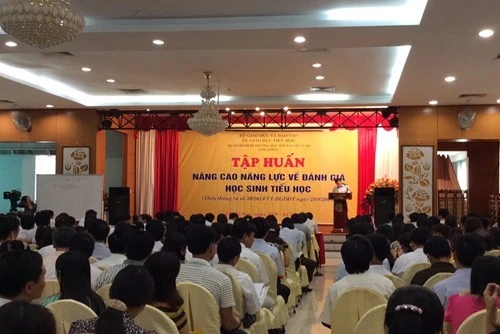 Thông tư 30: Sao không cho giáo viên sử dụng CNTT? ảnh 1